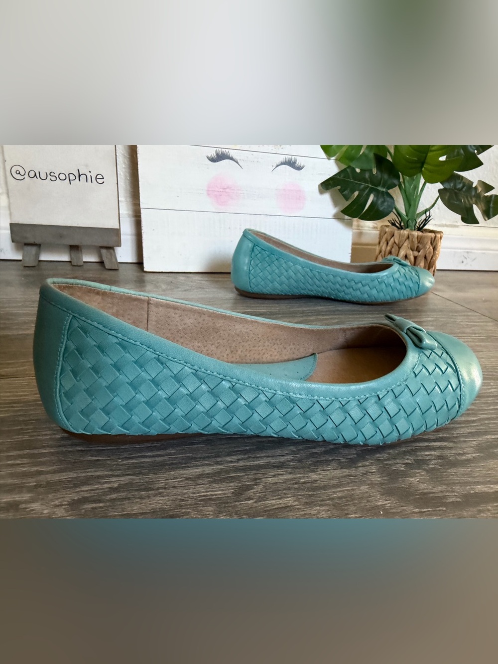 SoftWalk Naperville Teal Woven Patent Cap Toe Ballet Flats. Size 6 NWOB!
